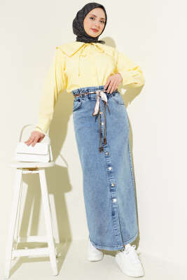 Metal Düğmeli Şal Kemerli Kot Etek Açık Mavi - Etek