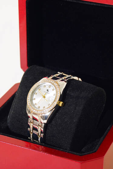 Metal Taşlı Kordonlu Kadın Kol Saati Gümüş - Saat