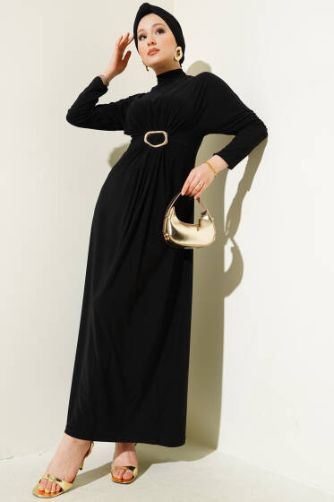 Metal Tokalı Büzgülü Elbise Siyah - Elbise
