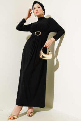 Metal Tokalı Büzgülü Elbise Siyah 