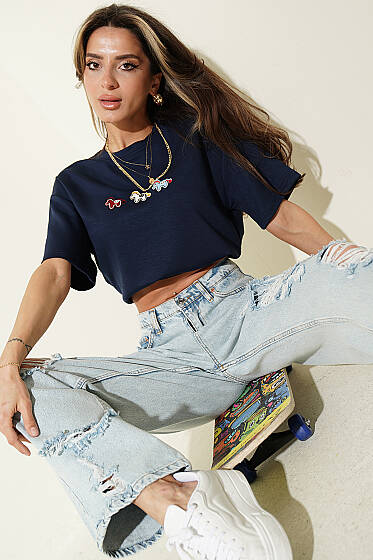 Midilli Nakışlı Modal T-shirt Lacivert - Kadın Giyim Modelleri