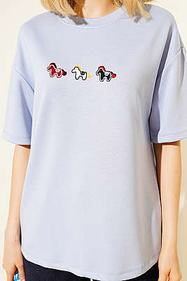 Midilli Nakışlı Modal T-shirt Mavi - Kadın Giyim Modelleri