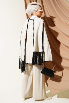 Midye Dikişli Atkılı Triko İkili Takım Bej Siyah - Triko İkili Takım