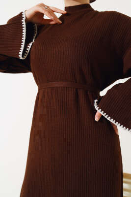 Midye Dikişli Fitilli Triko Elbise Kahve - Tesettür Elbise