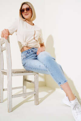 Midye Dikişli T-shirt Bej - Kadın Giyim Modelleri