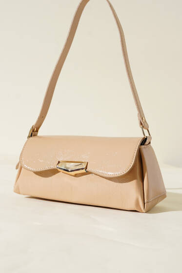 Mıknatıs Kapaklı Rugan Çanta Latte - Kol Çantası