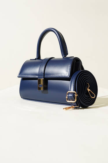 Mıknatıslı El Çantası Lacivert - Kol Çantası