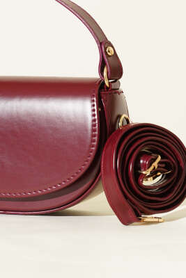 Mıknatıslı Oval El Çanta Bordo - Kol Çantası