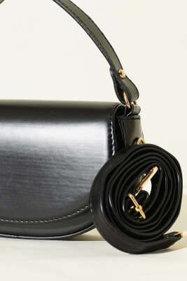 Mıknatıslı Oval El Çanta Siyah - Kol Çantası