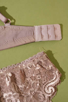 Mikro Çapraz İp Askılı Destekli Sütyen Takım Vizon - İndirim İç Giyim