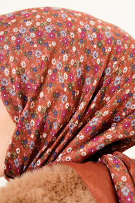 Mini Çiçek Desenli Eşarp Gül Kurusu - Günün Seçilenleri