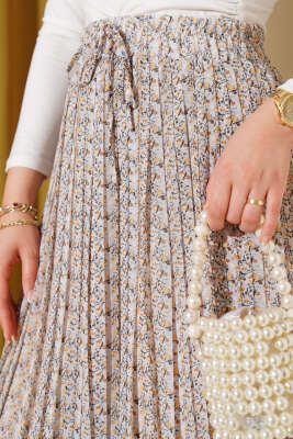 Mini Çiçek Desenli Pileli Şifon Etek Bej - Uzun Etek