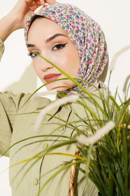 Mini Çiçek Detaylı Eşarp Bej - Başörtüsü