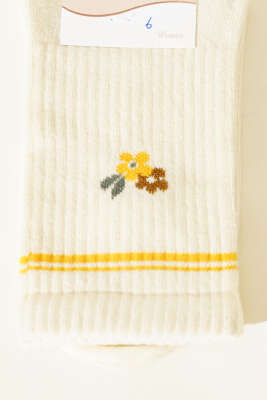 Mini Çiçek Detaylı Kadın Soket Çorap Ekru - Soket Çorap