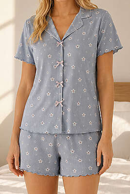 Mini Çiçekli Şortlu Pijama Takımı Gri - Pijama