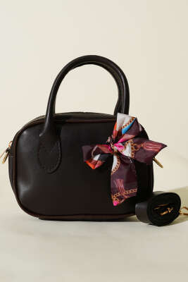 Mini Fularlı Kol Çantası Acı Kahve - Kol Çantası