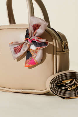 Mini Fularlı Kol Çantası Bej - Kol Çantası