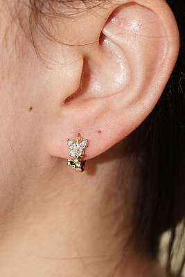 Mini Kelebek Taşlı Küpe Gold - Küpe