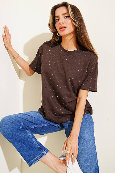 Mini Taşlı Bisiklet Yaka T-shirt Kahve - Kadın Giyim Modelleri