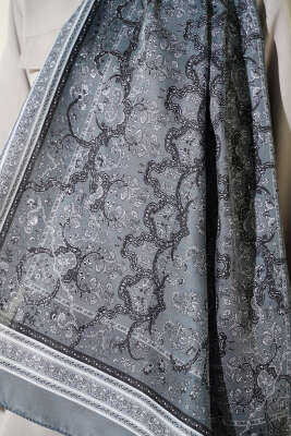 Minik Çiçek Motifli Soft Şal Füme - Başörtüsü