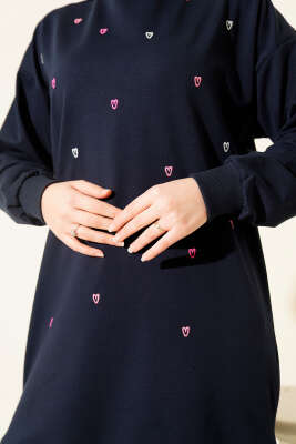 Minik Kalp Nakışlı Tunik Lacivert - Tunik