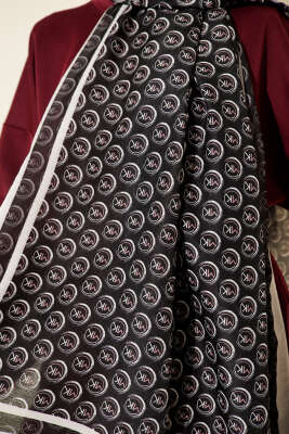 MK Desen Lina Şal Siyah Beyaz - Günün Seçilenleri