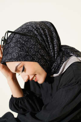 MK Desen Soft Eşarp Siyah Taş 