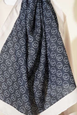 MK Desen Soft Şal Lacivert Beyaz - Başörtüsü