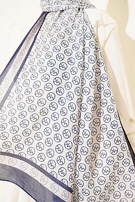 MK Desen Soft Şal Lacivert Taş - Başörtüsü