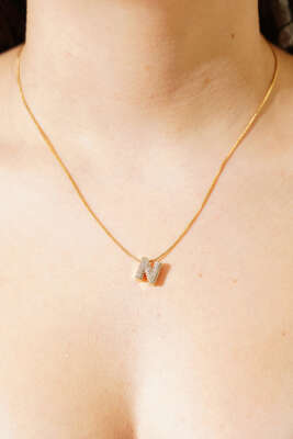 Modern N Harfi Taş İşlemeli Kolye Gold - KONYALI BİJUTERİ