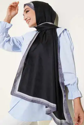 Monogram Desen Şerit Geçişli Şal Kayrak Grisi - Başörtüsü