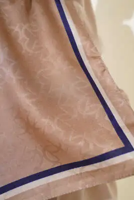 Monogram Desen Şerit Geçişli Şal Vizon - Başörtüsü