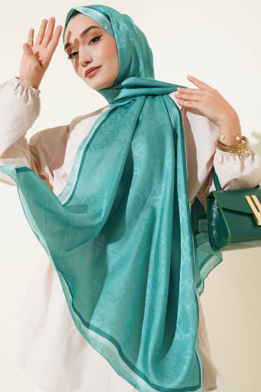 Monogram Desen Şerit Geçişli Şal Yeşil - Başörtüsü