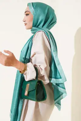 Monogram Desen Şerit Geçişli Şal Yeşil - Başörtüsü