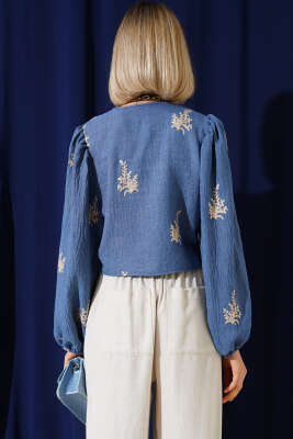 Nakış İşlemeli Önü Bağlamalı Bluz İndigo - Kadın Giyim Modelleri