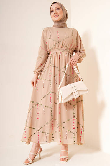 Nakış İşlemeli Şifon Elbise Latte - Tesettür Elbise