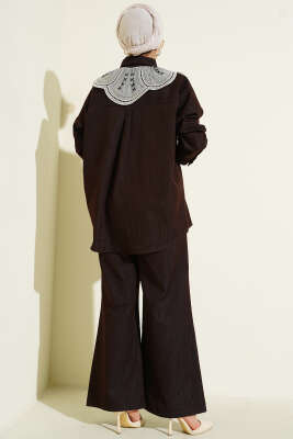 Nakışlı Bebe Yaka Düğmeli İkili Takım Kahve - İkili Takım