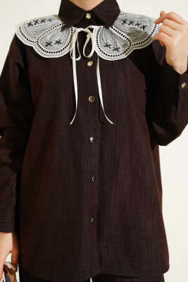 Nakışlı Bebe Yaka Düğmeli İkili Takım Kahve - İkili Takım