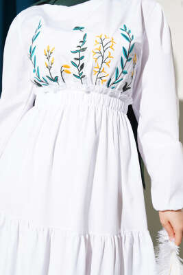 Nakışlı Bel Lastikli Kat Kat Elbise Beyaz - Tesettür Elbise