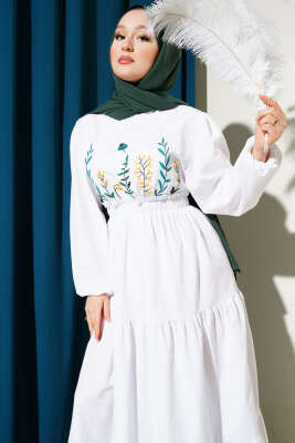 Nakışlı Bel Lastikli Kat Kat Elbise Beyaz - Tesettür Elbise