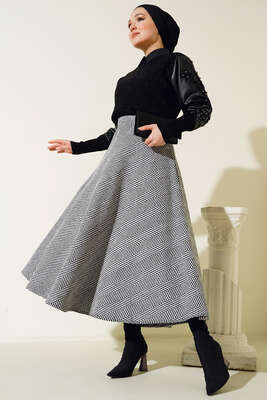 Nakışlı Deri Kol Triko Kazak Siyah - Kazak