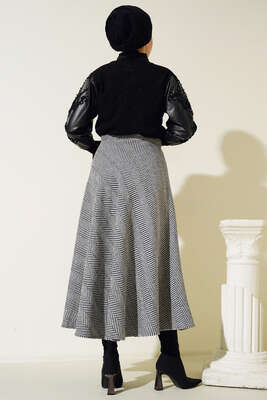 Nakışlı Deri Kol Triko Kazak Siyah - Kazak