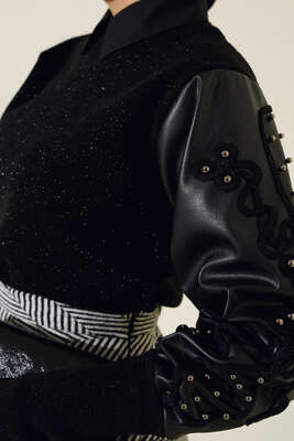 Nakışlı Deri Kol Triko Kazak Siyah - Kazak