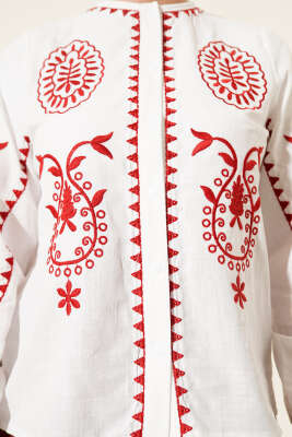 Nakışlı Düğmeli Keten Gömlek Ekru - Gömlek