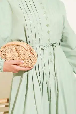 Nervürlü Pileli Elbise Su Yeşili - Tesettür Elbise