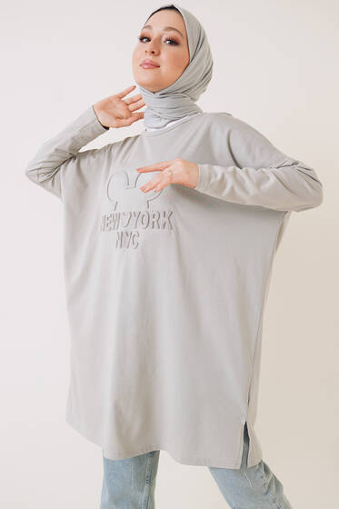 New York Kabartma Desenli Tunik Gri - Tunik