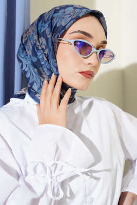 Nostaljik Motifli Eşarp Lacivert 