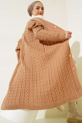 Düğmeli Uzun Triko Hırka Büsküvi - NOVALÜX