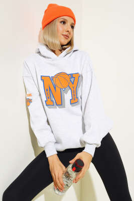 NY Baskılı Şardonlu Sweatshirt Gri - Kadın Giyim Modelleri