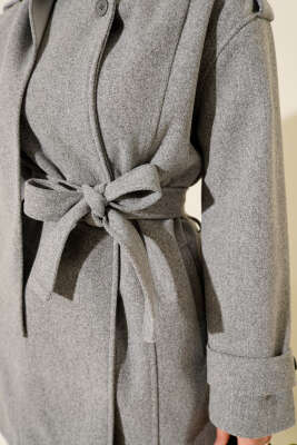 Omuz Apoletli Atkılı Kaşe Kaban Gri - Kaban